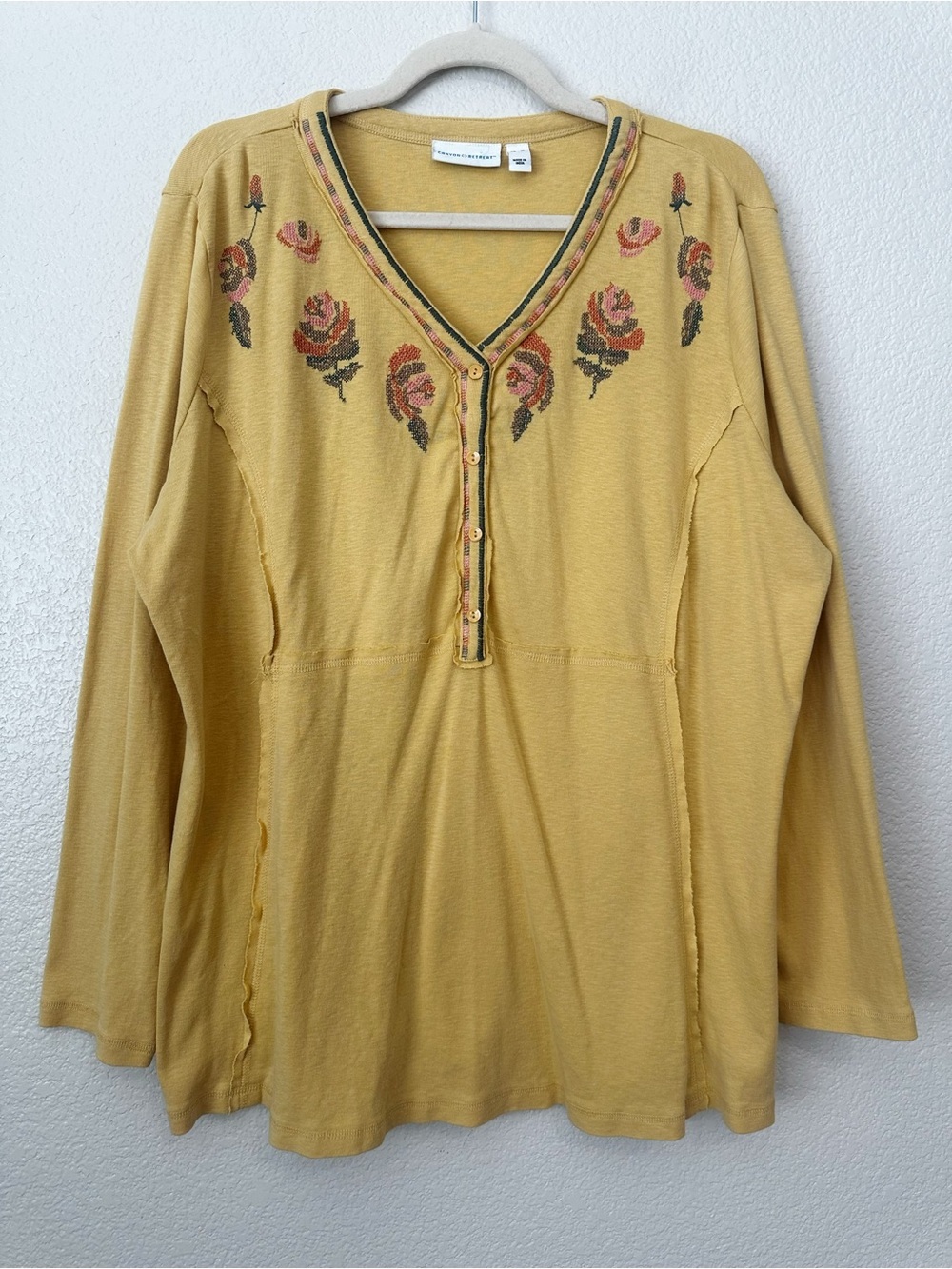 Canyon Retreat Mustard Yellow V-neck Embroidered Tunic Top, Size XL